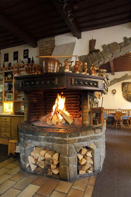 Valassky Senk Hotel Vizovice Kültér fotó